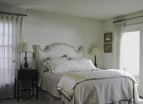 Donna Parratt Bed Spaces